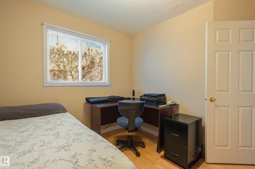 31 Harwood Drive, St. Albert, AB - Indoor