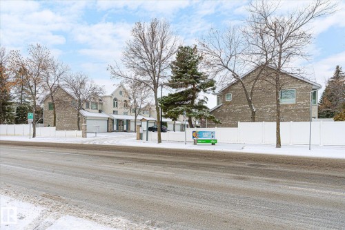 4 90 Liberton Drive, St. Albert, AB - Outdoor