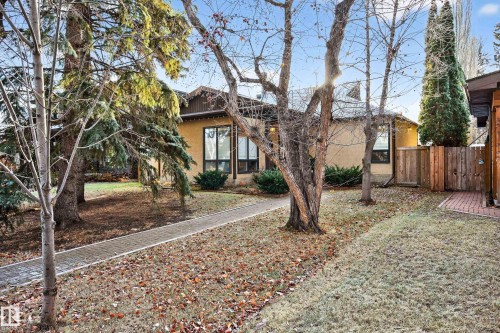 11627 76 Avenue, Edmonton, AB - Outdoor