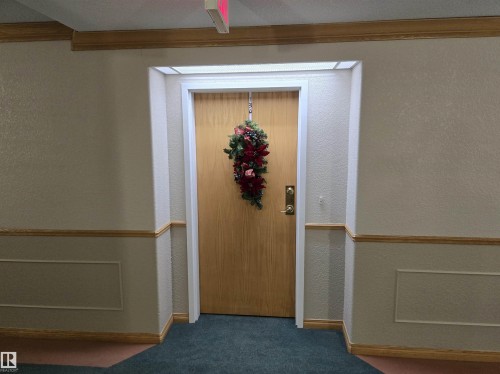 134 200 Bethel Drive, Sherwood Park, AB - Indoor Photo Showing Other Room