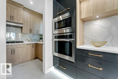 4012 40 Street, Beaumont, AB - Indoor Photo Showing Kitchen