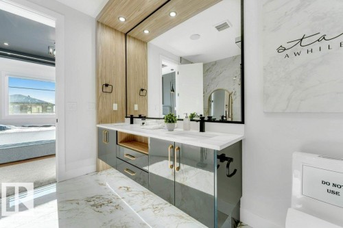 4012 40 Street, Beaumont, AB - Indoor Photo Showing Bathroom