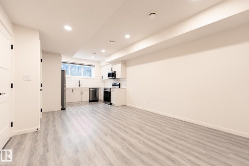 1213 Podersky Wynd, Edmonton, AB - Indoor