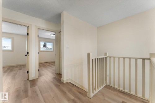5104 47 Street, Stony Plain, AB - Indoor Photo Showing Other Room