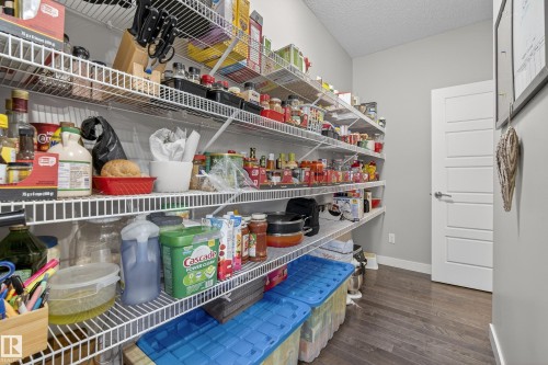 7816 18 Avenue, Edmonton, AB - Indoor With Storage