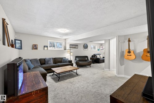 1 Hunter Place, St. Albert, AB - Indoor