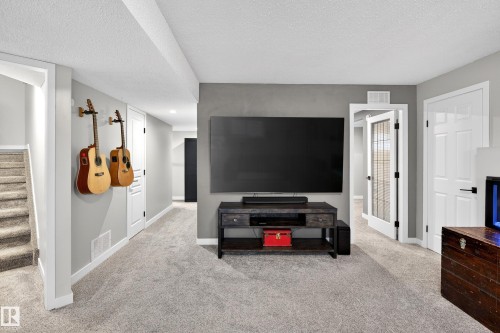 1 Hunter Place, St. Albert, AB - Indoor