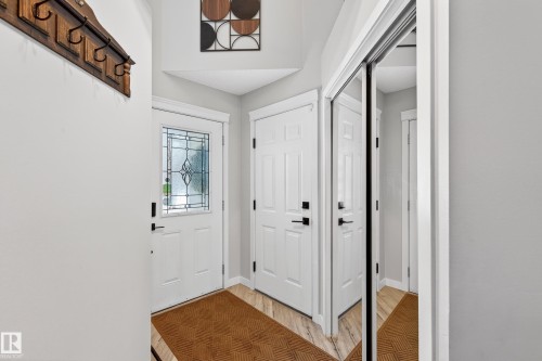 1 Hunter Place, St. Albert, AB - Indoor Photo Showing Other Room