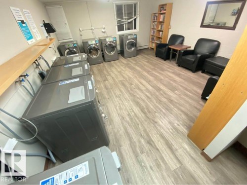 206 10616 156 Street, Edmonton, AB - Indoor