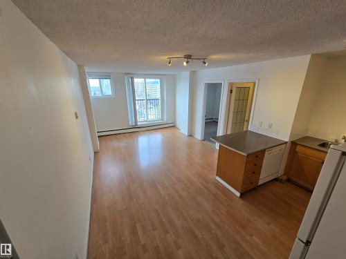 1102 9730 106 Street, Edmonton, AB - Indoor Photo Showing Other Room