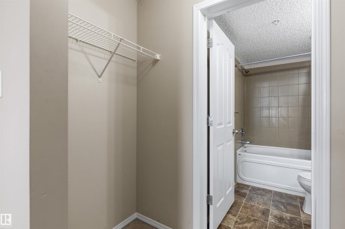 312 1060 Mcconachie Boulevard, Edmonton, AB - Indoor Photo Showing Other Room