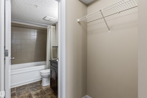 312 1060 Mcconachie Boulevard, Edmonton, AB - Indoor Photo Showing Bathroom