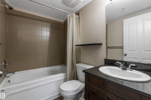 312 1060 Mcconachie Boulevard, Edmonton, AB - Indoor Photo Showing Bathroom