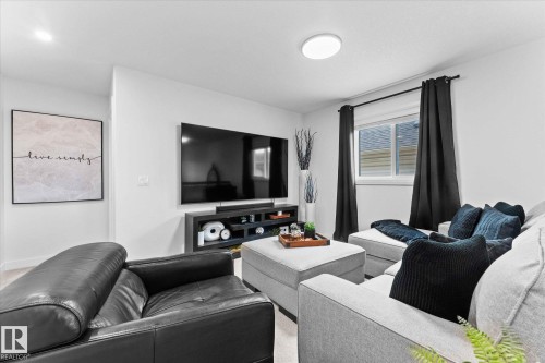153 Westbrook Wynd, Fort Saskatchewan, AB - Indoor Photo Showing Living Room