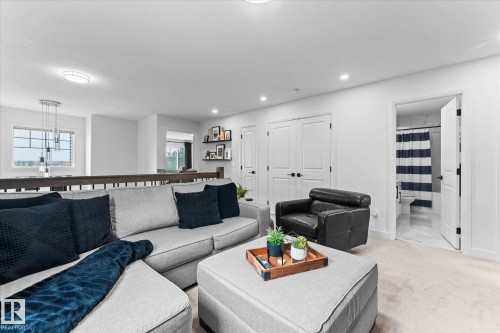 153 Westbrook Wynd, Fort Saskatchewan, AB - Indoor Photo Showing Living Room