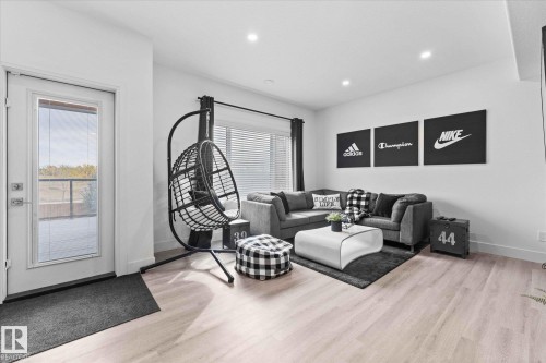 153 Westbrook Wynd, Fort Saskatchewan, AB - Indoor Photo Showing Living Room
