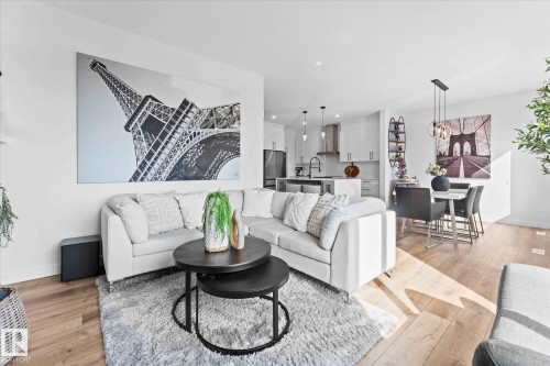 153 Westbrook Wynd, Fort Saskatchewan, AB - Indoor Photo Showing Living Room