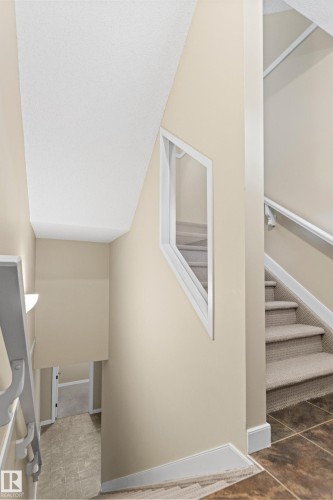 39 13825 155 Avenue, Edmonton, AB - Indoor Photo Showing Other Room