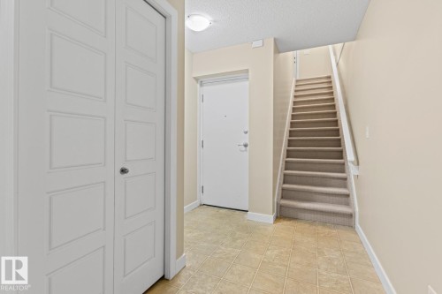 39 13825 155 Avenue, Edmonton, AB - Indoor Photo Showing Other Room