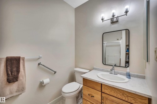 6 20 Erin Ridge Road, St. Albert, AB - Indoor Photo Showing Bathroom