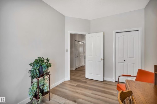 6 20 Erin Ridge Road, St. Albert, AB - Indoor Photo Showing Other Room