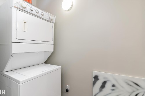 402 9020 Jasper Avenue, Edmonton, AB - Indoor Photo Showing Laundry Room