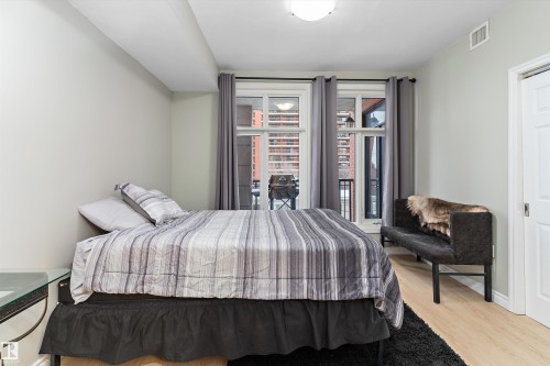 402 9020 Jasper Avenue, Edmonton, AB - Indoor Photo Showing Bedroom
