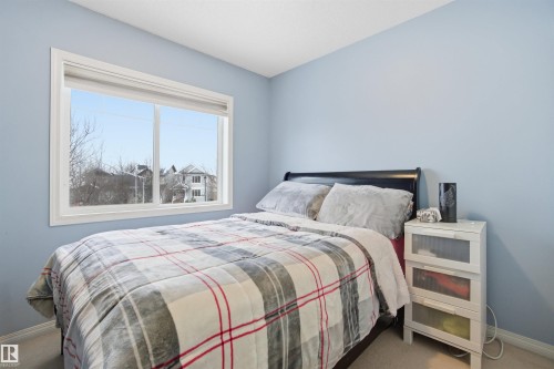 5515 Stevens Crescent, Edmonton, AB - Indoor Photo Showing Bedroom