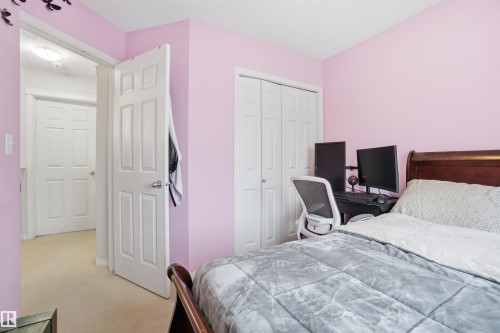 5515 Stevens Crescent, Edmonton, AB - Indoor Photo Showing Bedroom