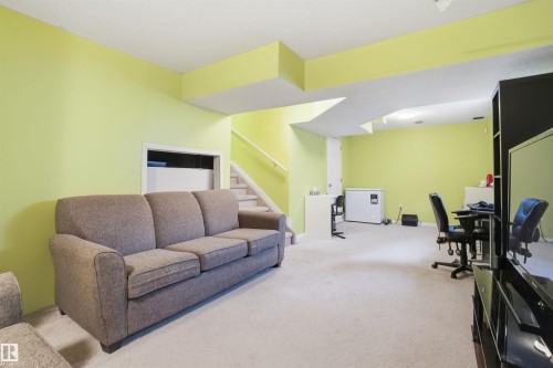 5515 Stevens Crescent, Edmonton, AB - Indoor