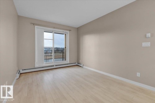 227 1008 Rosenthal Boulevard, Edmonton, AB - Indoor Photo Showing Other Room