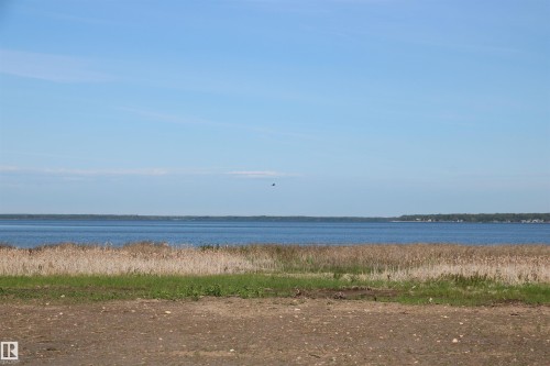 545165 Ste Anne Trail, Rural Lac Ste. Anne County, AB 