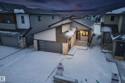 7093 KIVIAQ Crescent  Edmonton, AB T6W 3W9