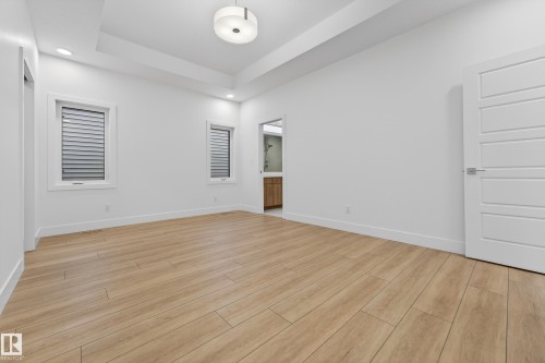 7093 Kiviaq Crescent, Edmonton, AB - Indoor Photo Showing Other Room