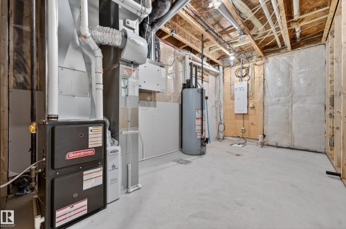 7093 Kiviaq Crescent, Edmonton, AB - Indoor Photo Showing Basement