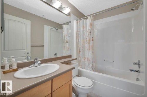 313 2098 Blackmud Creek Drive, Edmonton, AB - Indoor Photo Showing Bathroom