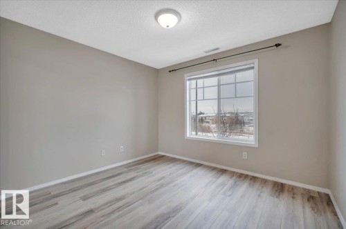 313 2098 Blackmud Creek Drive, Edmonton, AB - Indoor Photo Showing Other Room