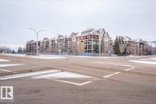 313 2098 Blackmud Creek Drive, Edmonton, AB - Outdoor