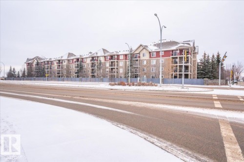 313 2098 Blackmud Creek Drive, Edmonton, AB - Outdoor