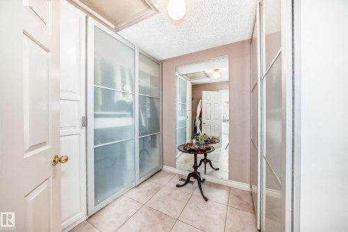 17416 53 Avenue, Edmonton, AB - Indoor Photo Showing Other Room