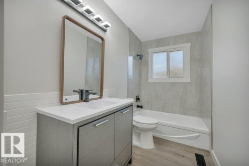 44 Athapaskan Drive, Leduc, AB - Indoor Photo Showing Bathroom