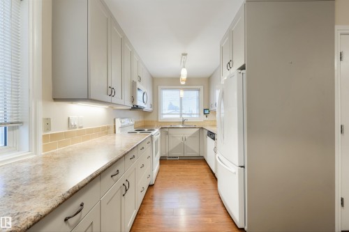 13420 60 Street, Edmonton, AB 