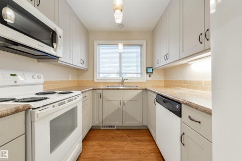 13420 60 Street, Edmonton, AB 