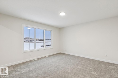 309 26 Street, Edmonton, AB - Indoor Photo Showing Other Room