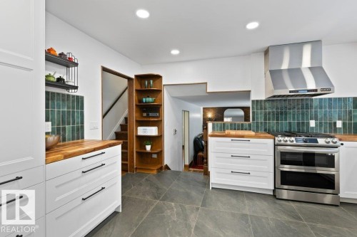 13 Glenwood Crescent, St. Albert, AB - Indoor Photo Showing Kitchen