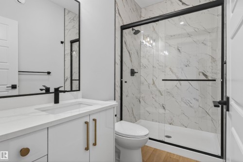 17 Hull Wynd, Spruce Grove, AB - Indoor Photo Showing Bathroom