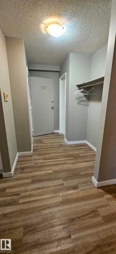 108 3720 118 Avenue, Edmonton, AB - Indoor Photo Showing Other Room