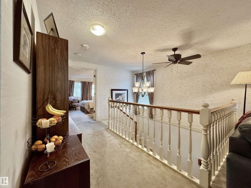 1035 109 St, Edmonton, AB - Indoor Photo Showing Other Room