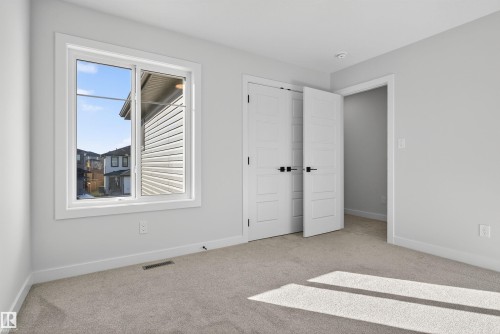 19 Hull Wynd, Spruce Grove, AB - Indoor