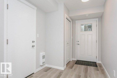 101 320 Secord Boulevard, Edmonton, AB - Indoor Photo Showing Other Room